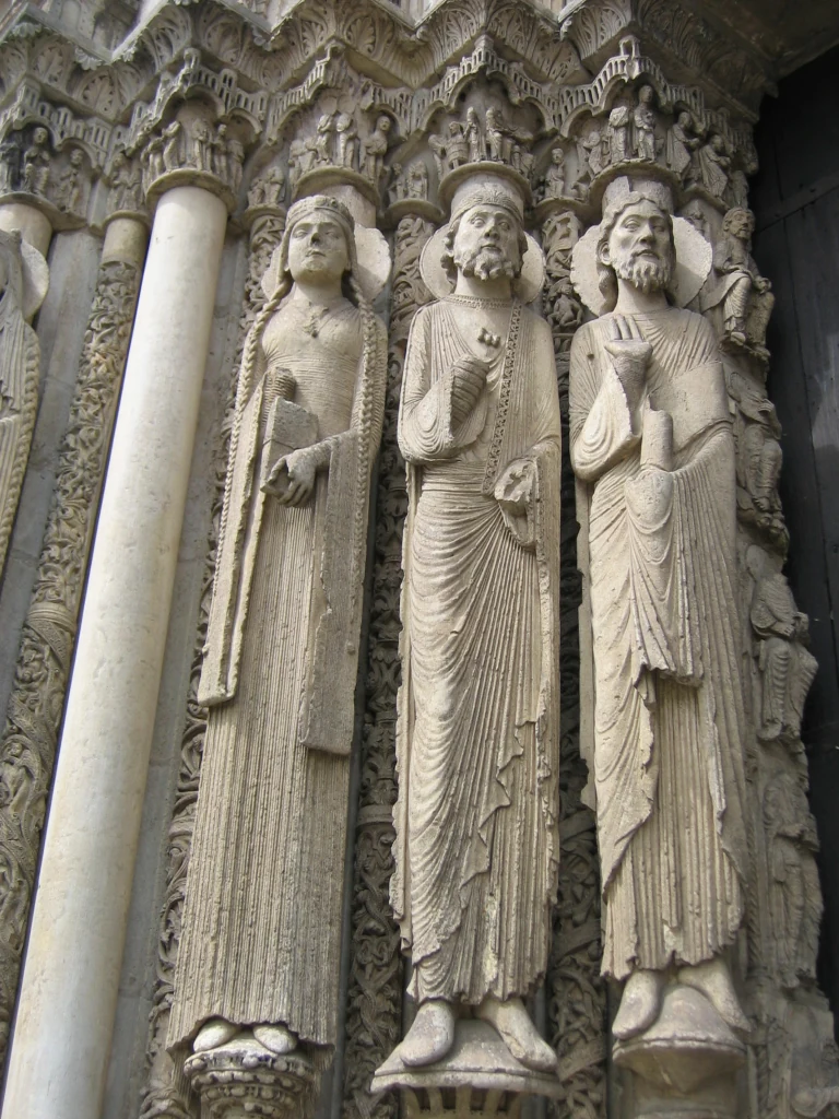 Statues-colonnes du portail royal de la cathédrale de Chartres
